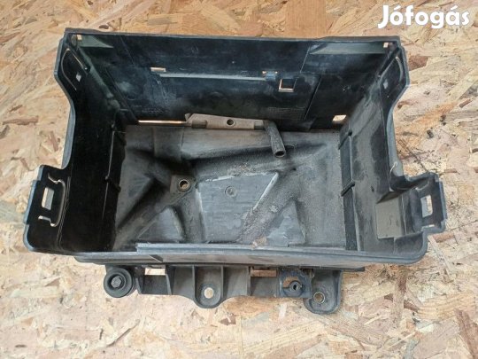 Vw Polo 9N (2001-2009)  Akkumlátor Tartó