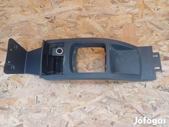 Vw Polo 9N (2001-2009)  Kardánbox