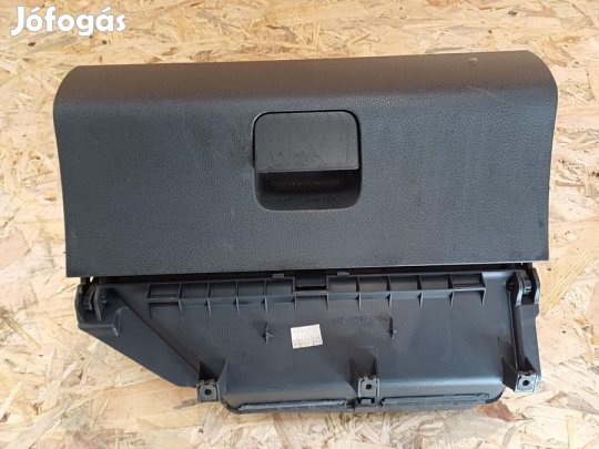 Vw Polo 9N (2001-2009)  Kesztyűtartó