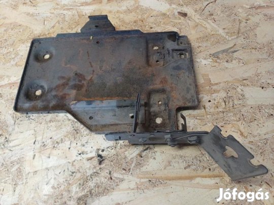 Vw Sharan (2000-2010) 1.9Tdi Diesel Akkumulátor Tartó