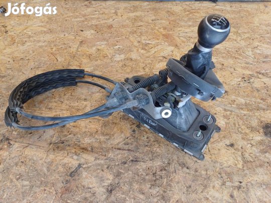 Vw Touran (2003-2010) 1.6  Benzines Önindító