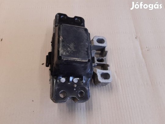 Vw Touran (2003-2010) 2.0 Benzines Motortartó Bak