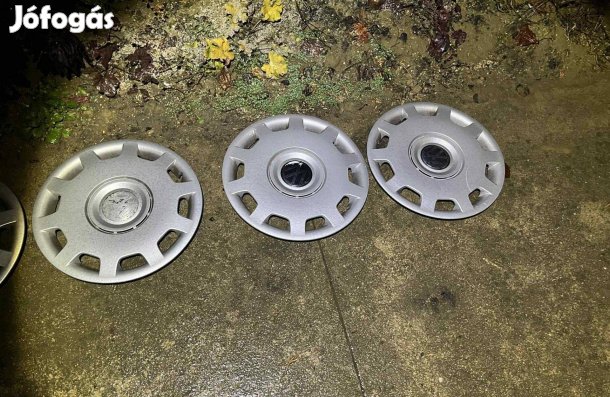 Vw passat 15" gyári dísztárcsa 4 db