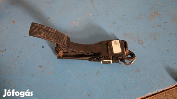 W164 gázpedál A1643000104 eladó