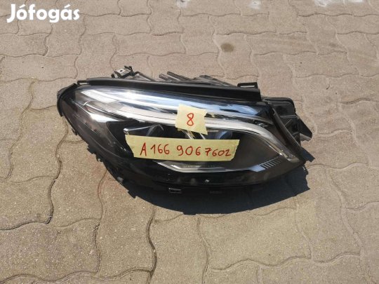 W166 GLE jobb fényszóró eladó