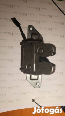 W168 A mercedes faceliftes csomagtér ajtó zárszerkezet