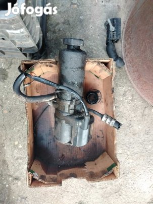 W168 SZERVÓSZIVATTYÚ A1684660501 eladó