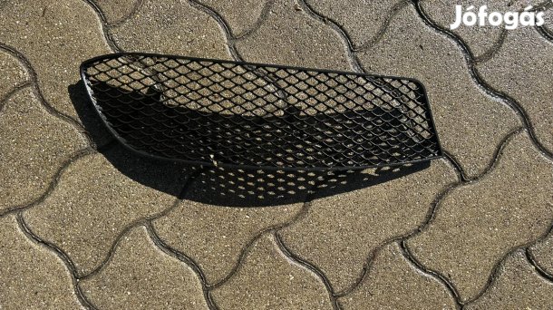 W176 DÍSZRÁCS eladó