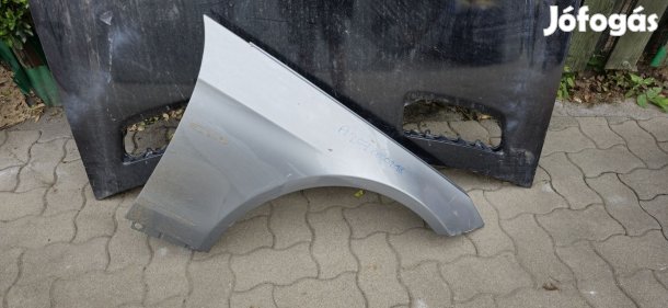 W207 SÁRVÉDŐ JOBB ELSŐ A2078800218 eladó