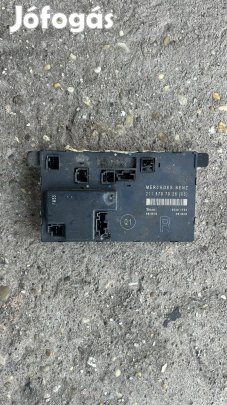 W211 JOBB AJTÓ VEZÉRLŐ A2118702885 eladó