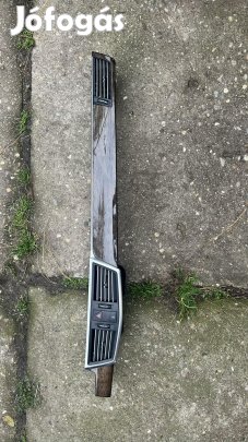 W212 BELSŐ MŰSZERFAL DÍSZCSÍK A2126808293 eladó