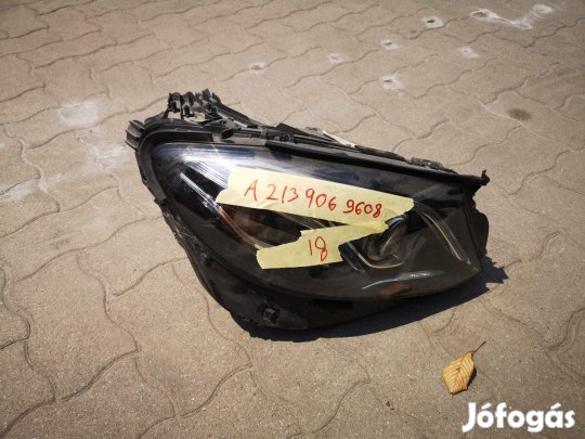 W213 jobb fényszóró A2139069608 eladó