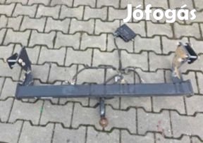 W251 vonóhorog szett A2513100195 eladó