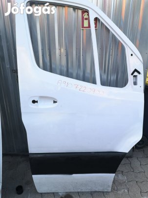 W910 Sprinter jobb első ajtó eladó