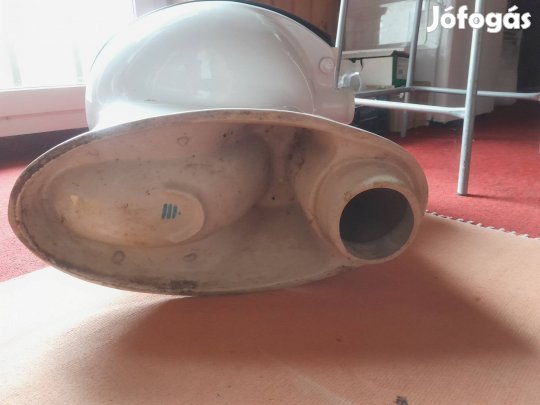 WC csésze lapos öblítésü alsó kifolyásu 