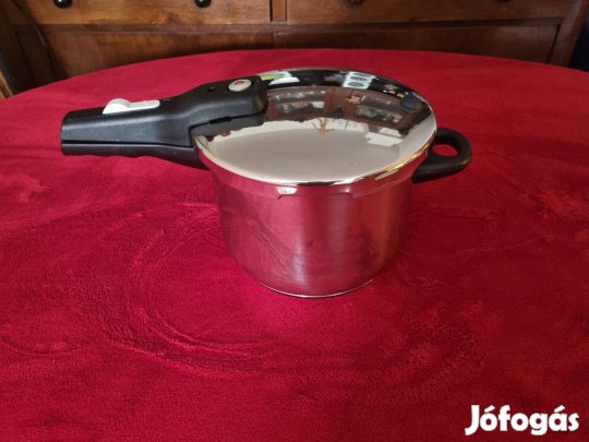 WMF 4,5 literes indukciós kukta