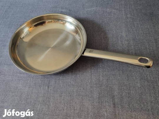 WMF nyeles acél serpenyő 24 centiméteres