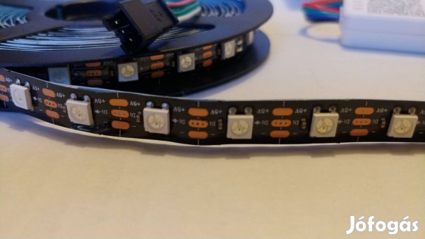 WS2812b ledszalag 5050 egyedileg címzett ledek
