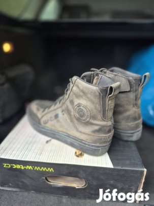 W-tec protektoros bakancs.45-ös