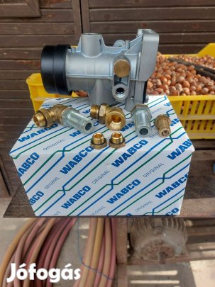 Wabco fékszelep, vontatmány fékezéséhez, pótkocsi fékszelep