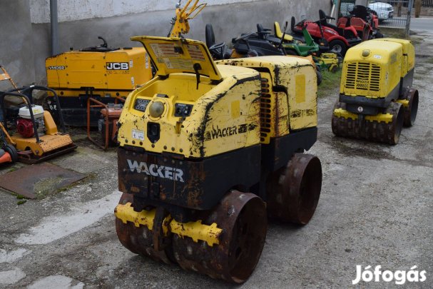 Wacker Neuson RT Juhlábhenger Padkahenger Mélytömörítő JCB Bomag