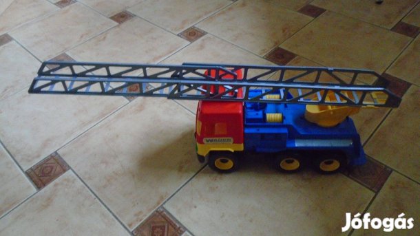 Wader Darus autó - műanyag, kihúzható létrával - 40 cm hosszú