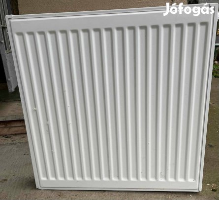 Warmair típusú 2 db radiátor 60x60cm 90x60cm alsó jobb szelepes