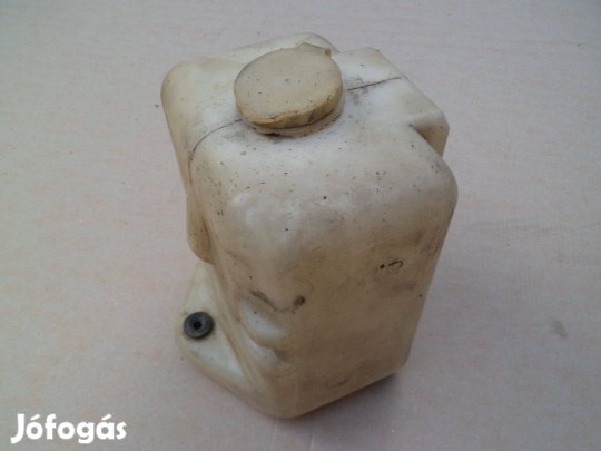 Wartburg ablakmosó tartály