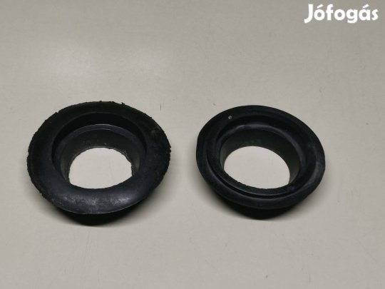 Wartburg benzin tank beöntő fém cső rögzítő gumi párban alsó-felső