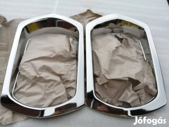 Wartburg króm fényszoró keret pár