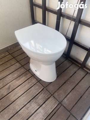 Wc tartállyal eladó