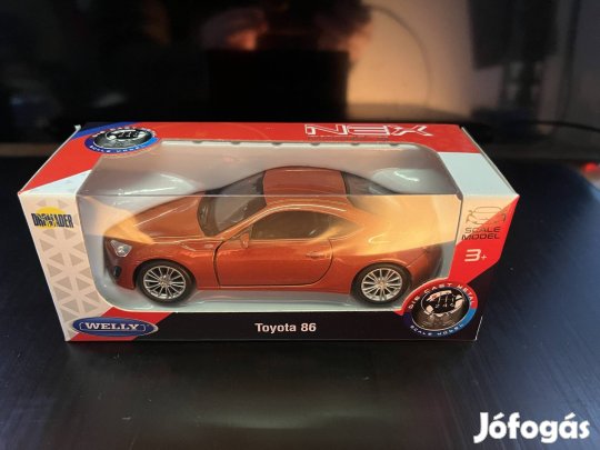 Welly Toyota 86 1/38 Új