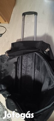 Wenger svájci utazótáska, 2kerekes,kihúzókaros. 