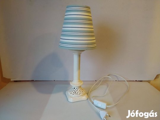 Wernervoss kerámia asztali lámpa kapcsolóval E27 foglalattal