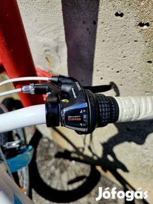 White márkájú 20"-os gyerek kerékpár. 