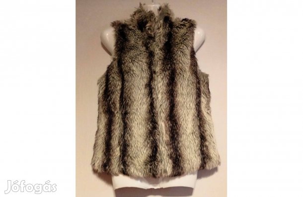 Why not szőrmés mellény S/M