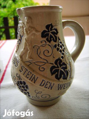 Wick-Werks vintage kis kőagyag korsó kerubokkal