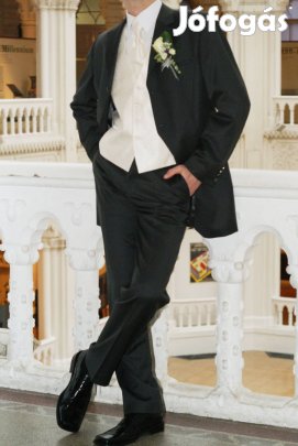 Wilvorst esküvői öltöny