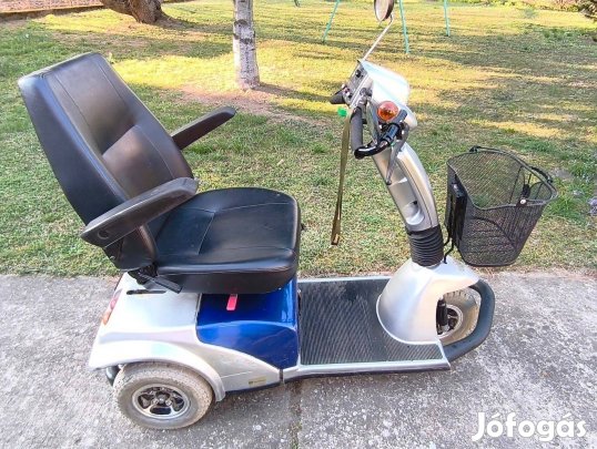 Winner háromkerekű elektromos moped