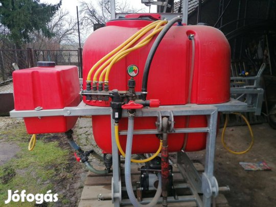 Wirax 400/12 szántóföldi permetező eladó!