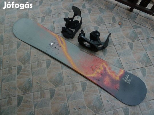 Wökl Antrax snowboard lap kötés szép állapotban élezve,vaxolva eladó