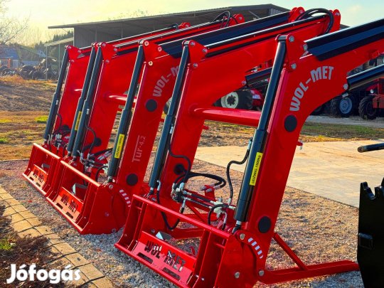 Wol-Met Tur 4.1 homlokrakodó MTZ traktorokra