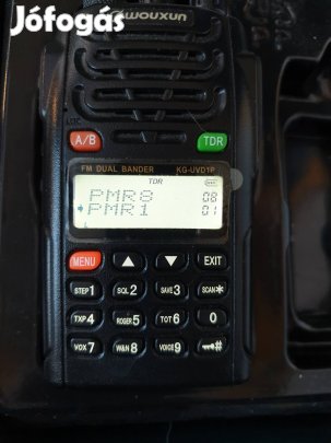 Wouxun KG-Uvd1P URH adóvevő