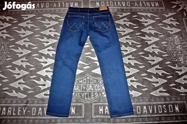 Wrangler Arizona W32 L32 eredeti, klasszikus, sztreccs, új