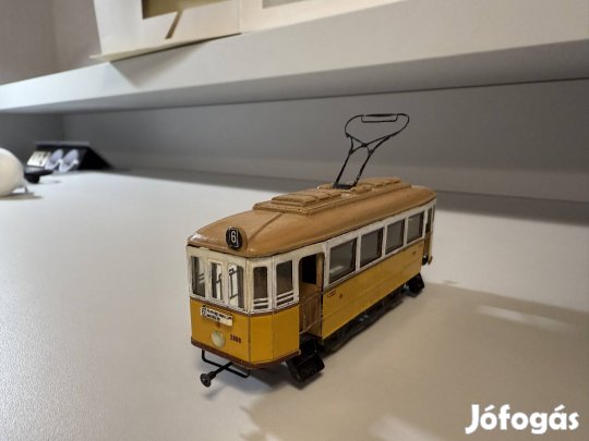 Wumm 2806 favázas villamos H0