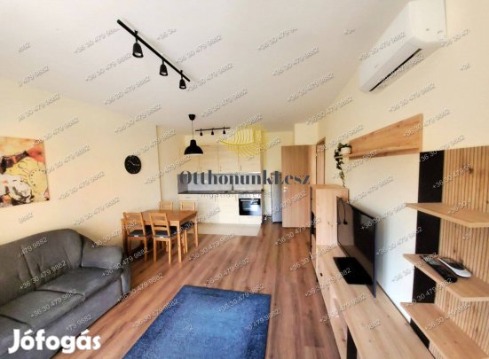 XIII. Kassák L. u., 45 m2+erkély, 2 szobás kertre néző, berendezett