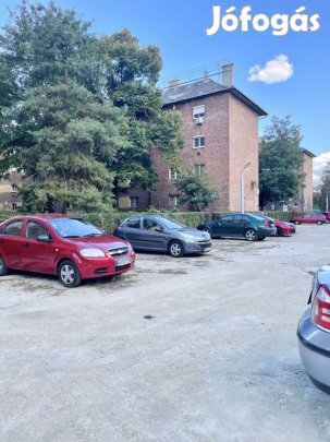 XIII. Kerület, Szuterén lakás nagyon kedvező árban eladó!, 81 m2-es,