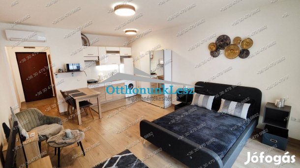 XIII. Taksony u., 2021-es, 35+12 m2 teraszos, kertkapcsolatos lakás