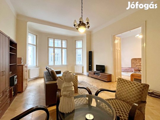 XIII. Újlipótvárosban téglalakás eladó. Azonnal költözhető