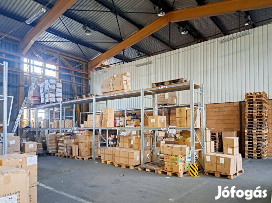 XIII. Váci út környékén 167 nm raktár kiadó